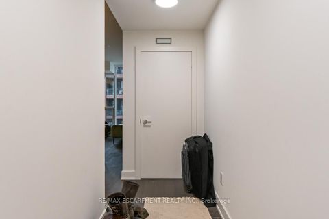 Photo 7 at 3311 - 35 Mercer Street, Waterfront Communities C1, Toronto