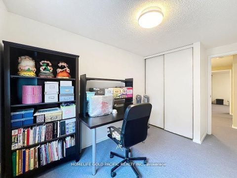 Photo 15 at 11 - 42 Stonehill Court, L'Amoreaux, Toronto