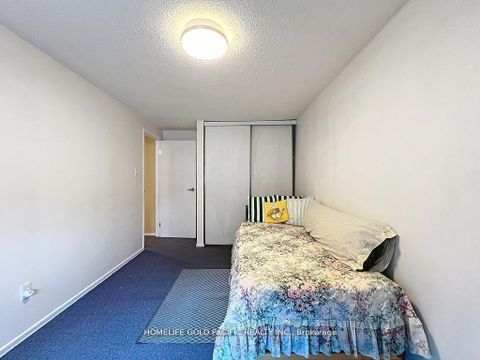 Photo 18 at 11 - 42 Stonehill Court, L'Amoreaux, Toronto