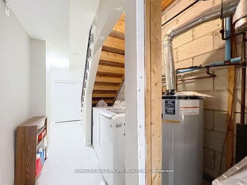 Photo 20 at 11 - 42 Stonehill Court, L'Amoreaux, Toronto