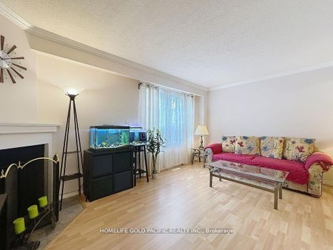Photo 27 at 11 - 42 Stonehill Court, L'Amoreaux, Toronto