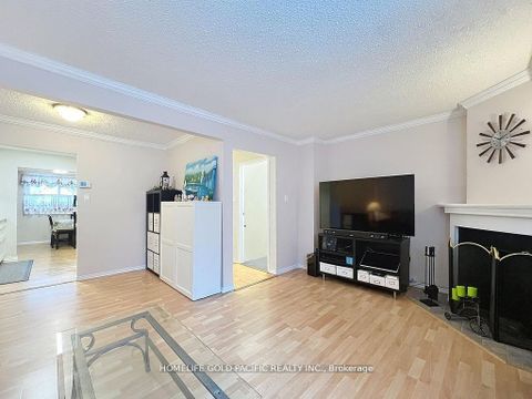 Photo 30 at 11 - 42 Stonehill Court, L'Amoreaux, Toronto