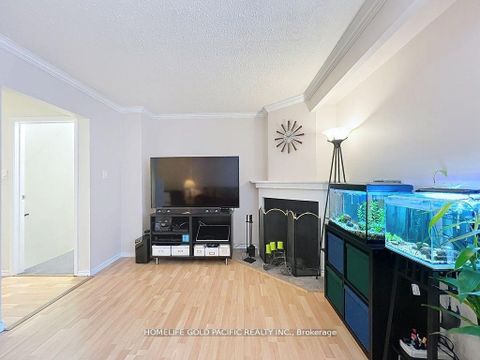 Photo 31 at 11 - 42 Stonehill Court, L'Amoreaux, Toronto