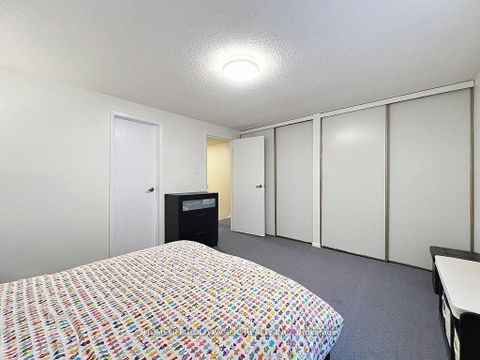 Photo 38 at 11 - 42 Stonehill Court, L'Amoreaux, Toronto