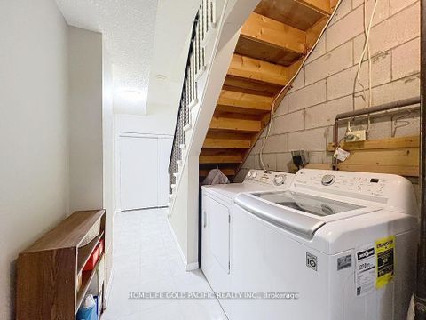 Photo 42 at 11 - 42 Stonehill Court, L'Amoreaux, Toronto