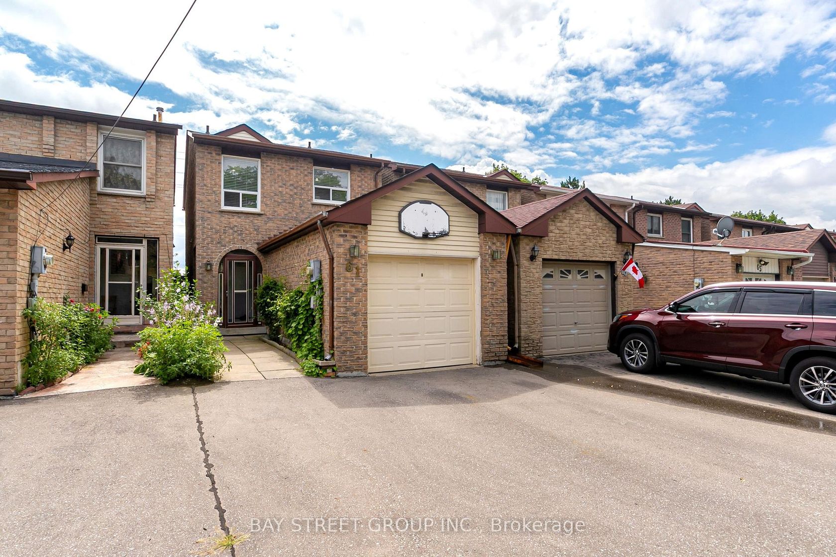 61 Mabley Crescent, Lakeview Estates, Vaughan 