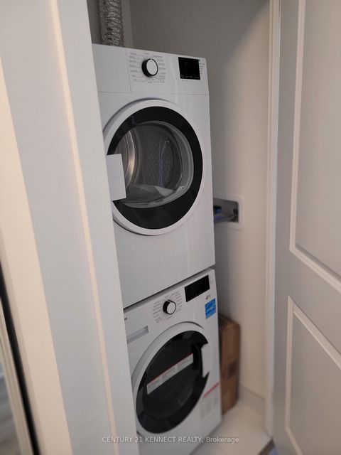 Photo 31 at B-432 - 50 Upper Mall Way, Brownridge, Vaughan