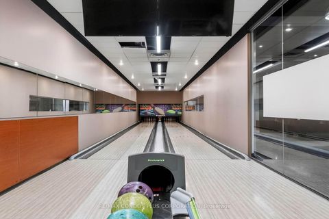 Photo 32 at 605 - 35 Mariner Terrace, Waterfront Communities C1, Toronto