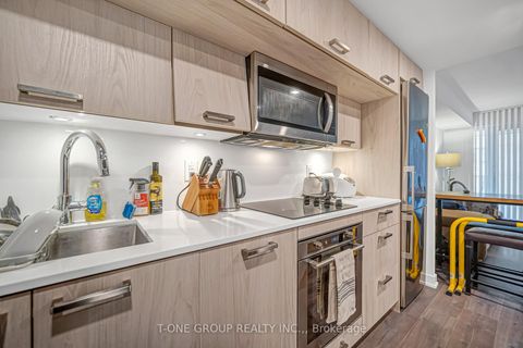 Photo 19 at 513 - 50 Mccaul Street, Chinatown, Toronto