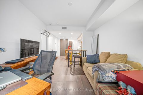 Photo 32 at 513 - 50 Mccaul Street, Chinatown, Toronto