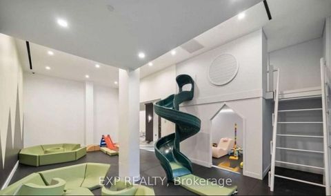 Photo 9 at 306 - 39 Roehampton Avenue, Mount Pleasant West, Toronto