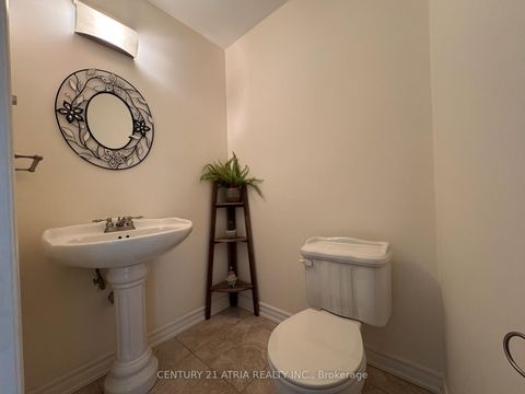 Photo 12 at 15 Timpson Drive, Aurora Highlands, Aurora