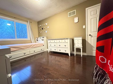 Photo 23 at 15 Timpson Drive, Aurora Highlands, Aurora