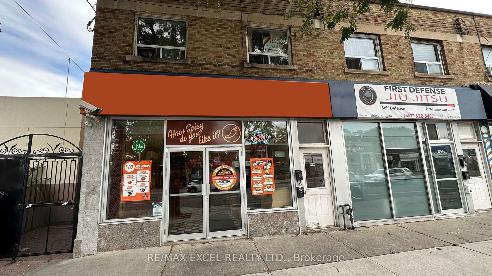 1041 Coxwell Avenue, East York, Toronto photo 1