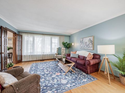 Photo 3 at 19 Pylon Place, Old Rexdale, Toronto