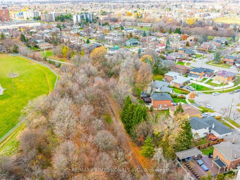 Photo 28 at 19 Pylon Place, Old Rexdale, Toronto