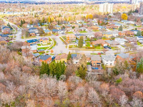 Photo 29 at 19 Pylon Place, Old Rexdale, Toronto