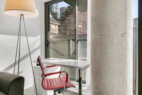 Photo 6 at 523 - 560 King Street W, Waterfront Communities C1, Toronto