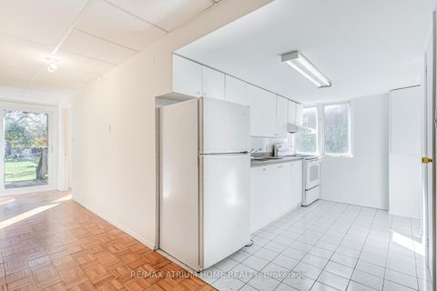Photo 10 at 165 Florence Avenue, Westgate, Toronto