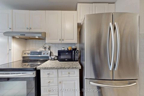 Photo 14 at 404 - 1101 Pharmacy Avenue, Maryvale, Toronto