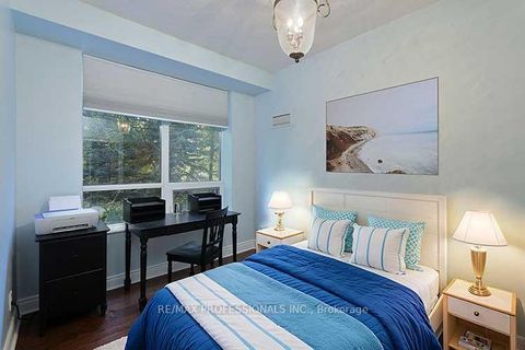 Photo 26 at 113 - 25 Earlington Avenue, Kingsway South, Toronto