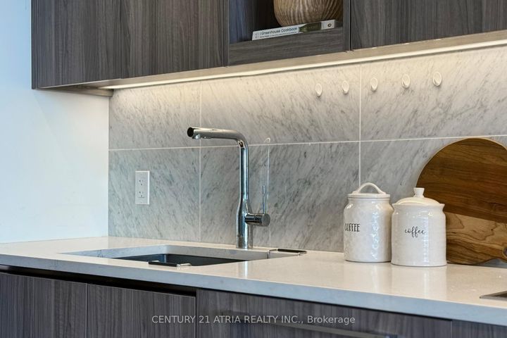 Photo 12 at 2310 - 85 McMahon Drive, Bayview Village, Toronto