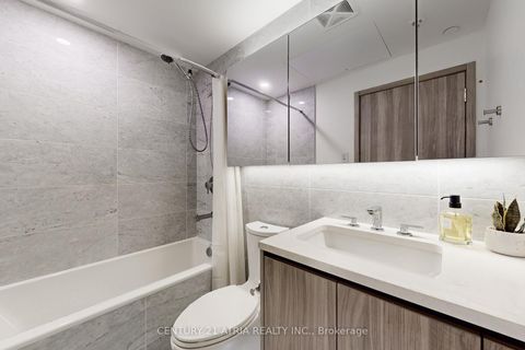 Photo 17 at 2310 - 85 McMahon Drive, Bayview Village, Toronto