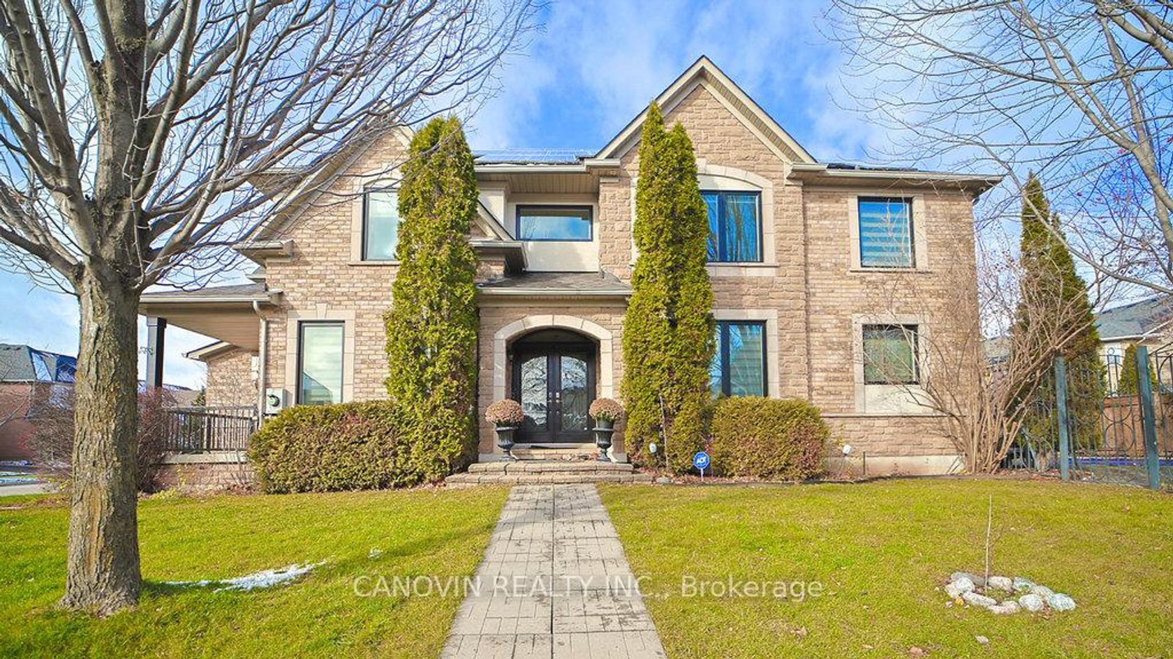2353 Woodcrest Drive N, WT West Oak Trails, Oakville 