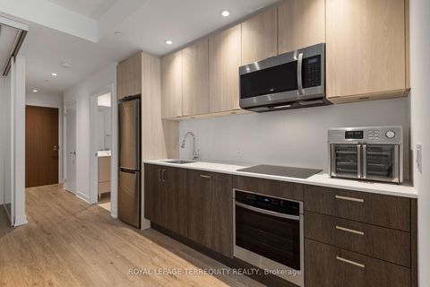 Photo 13 at 2506 - 1928 lakeshore Boulevard W, Swansea, Toronto