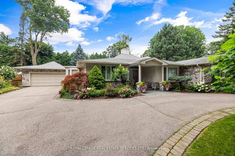 Photo 2 at 70 Leggett Avenue, Humber Heights, Toronto