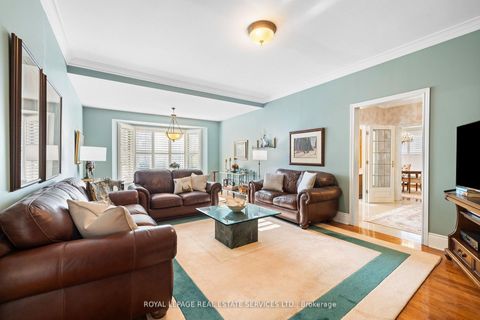 Photo 11 at 70 Leggett Avenue, Humber Heights, Toronto