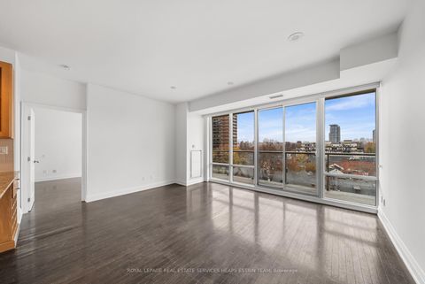 Photo 4 at 613 - 1 Bedford Road, Annex, Toronto