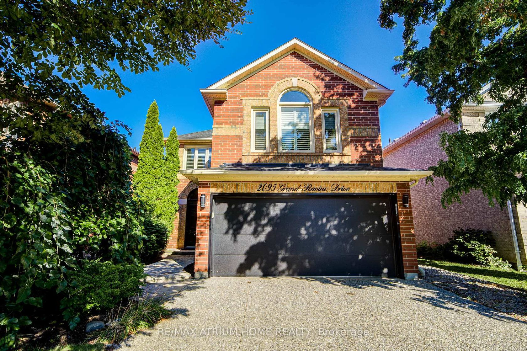2095 Grand Ravine Drive, RO River Oaks, Oakville 