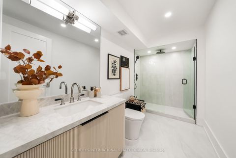 Photo 36 at 1009 - 110 Bloor Street W, Annex, Toronto