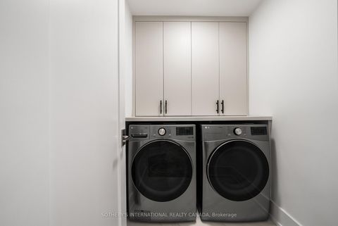 Photo 39 at 1009 - 110 Bloor Street W, Annex, Toronto