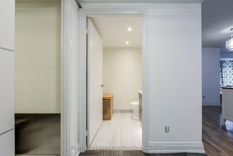 Photo 15 at E501 - 555 Wilson Avenue, Clanton Park, Toronto