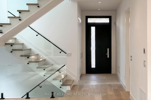 Photo 3 at 19 Putney Road, Alderwood, Toronto