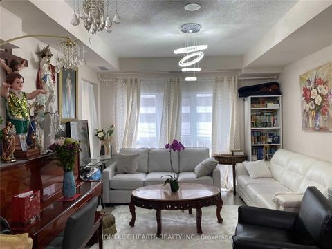 Photo 6 at 206 - 2152 LAWRENCE Avenue E, Maryvale, Toronto