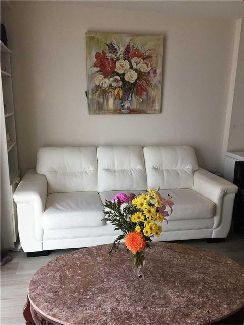 Photo 13 at 206 - 2152 LAWRENCE Avenue E, Maryvale, Toronto