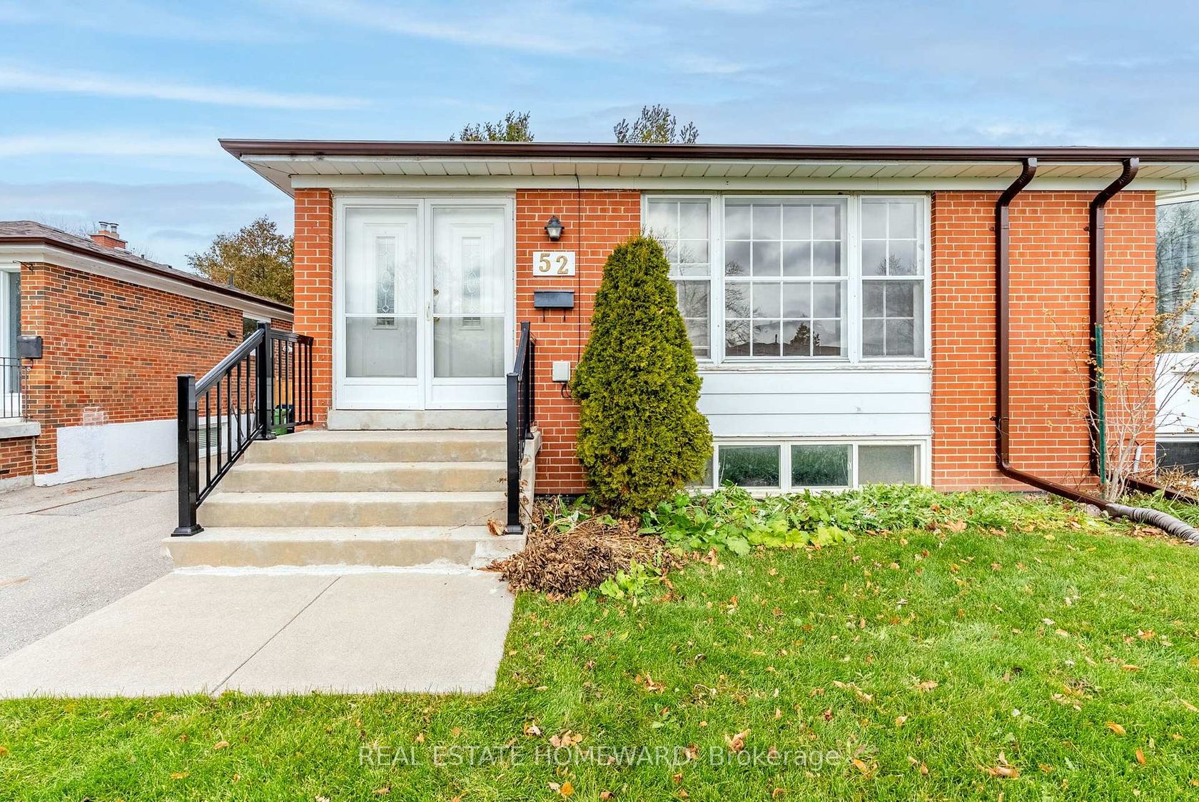 52 Clydesdale Drive, Pleasant View, Toronto 