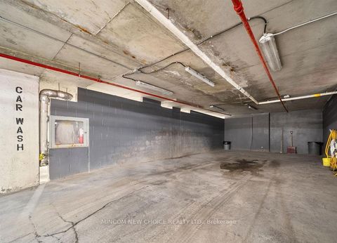 Photo 31 at 511 - 140 Dunlop Street E, City Centre, Barrie