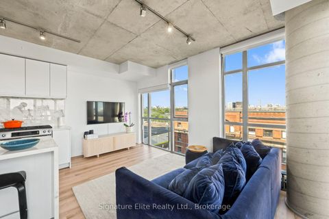 Photo 13 at 606 - 2 Gladstone Avenue, Little Portugal, Toronto