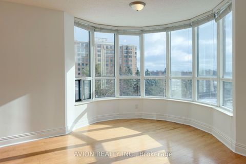 Photo 7 at 512 - 5 Northtown Way, Willowdale East, Toronto