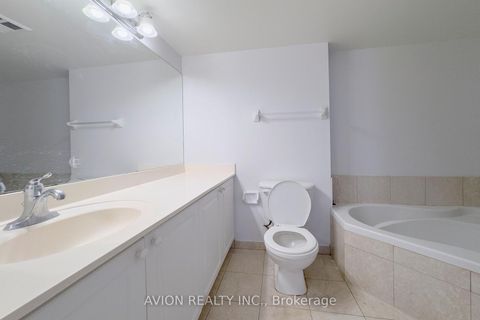 Photo 11 at 512 - 5 Northtown Way, Willowdale East, Toronto