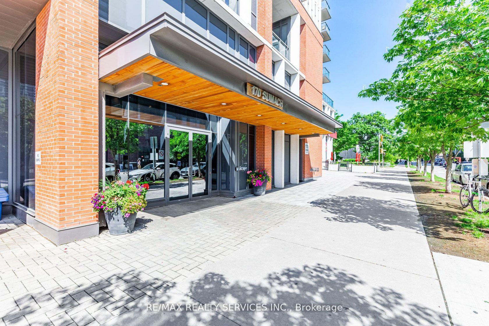 1207 - 170 Sumach Street, Regent Park, Toronto 