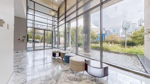 Photo 4 at 307 - 5 Mariner Terrace, Waterfront Communities C1, Toronto