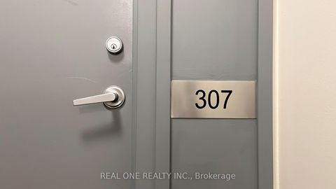 Photo 24 at 307 - 5 Mariner Terrace, Waterfront Communities C1, Toronto