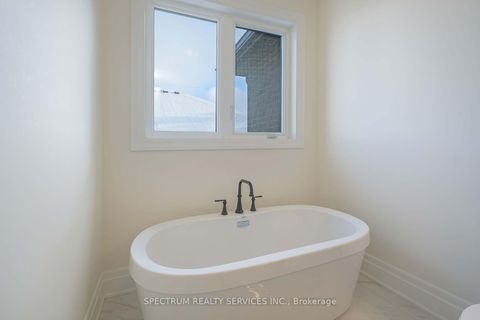 Photo 22 at 203 Grand Trunk Avenue, Patterson, Vaughan