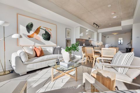 Photo 2 at 604 - 2720 Dundas Street W, Junction Area, Toronto