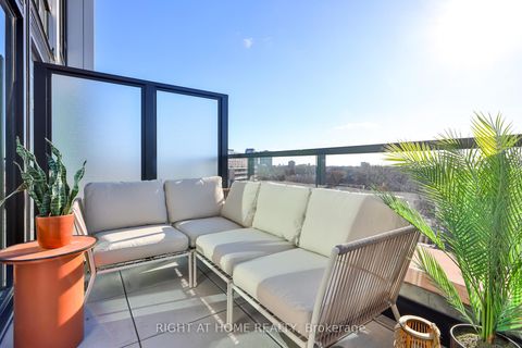 Photo 6 at 604 - 2720 Dundas Street W, Junction Area, Toronto